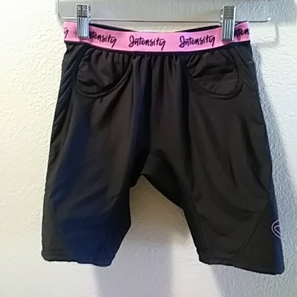 Women's fitness shorts INTENSITY. small